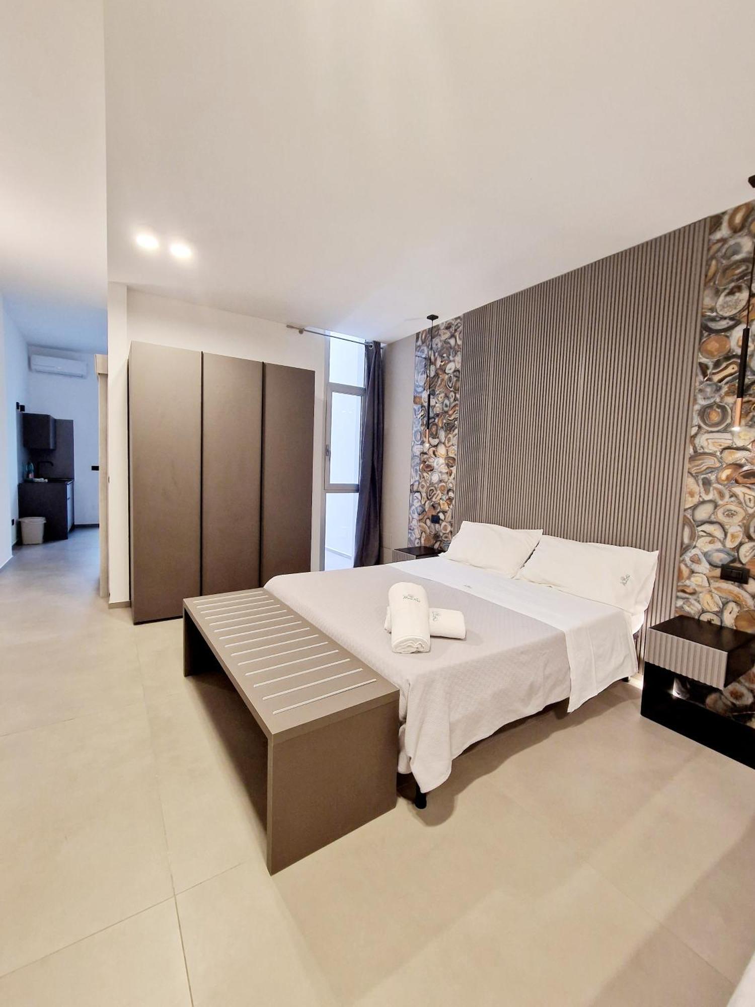 Marebed Apartments & Rooms Porto Cesareo Exteriör bild
